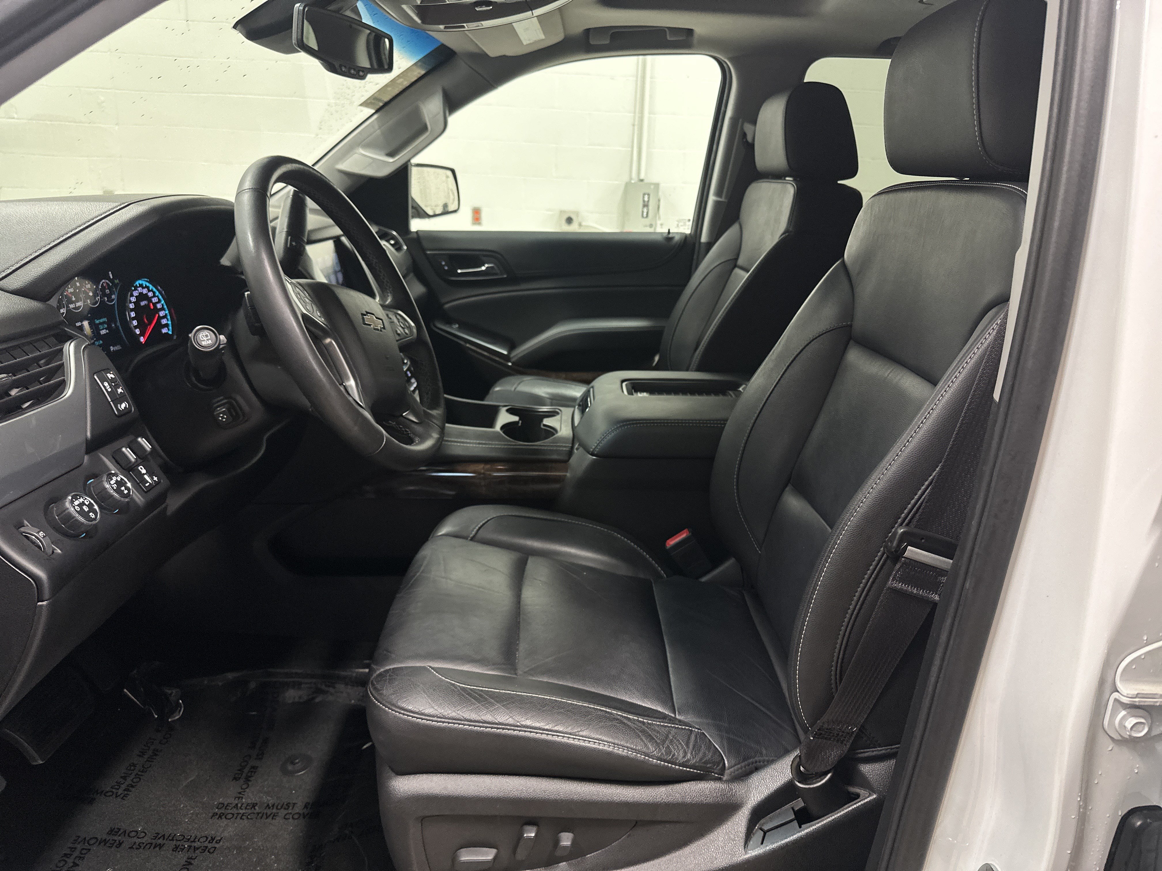 Used 2017 Chevrolet Tahoe LT AWD/4WD image 16