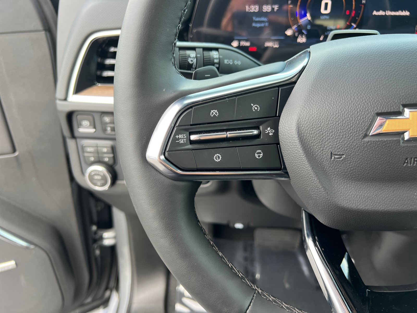 New 2026 Chevrolet Tahoe High Country AWD/4WD image 13