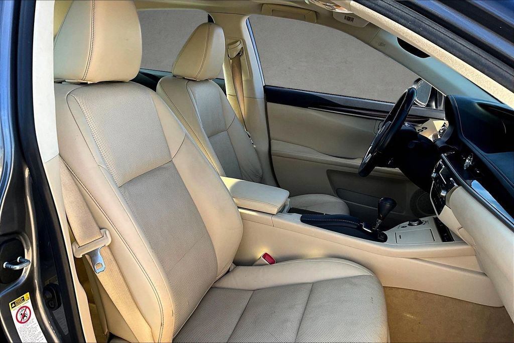 Used 2013 Lexus ES 350 image 30