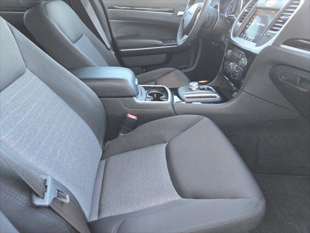 Certified 2023 Chrysler 300 Touring w/ Sport Appearance Package image 12