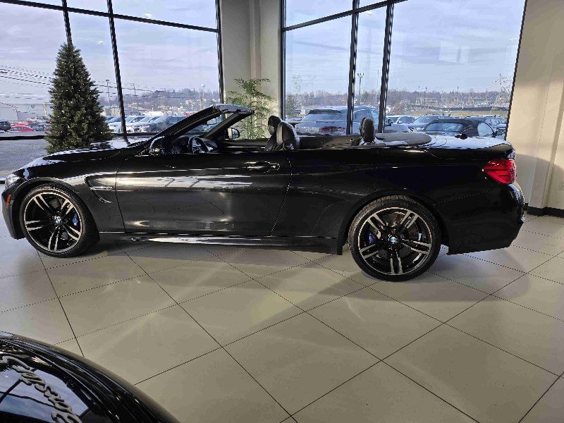Used 2016 BMW M4 Convertible image 14