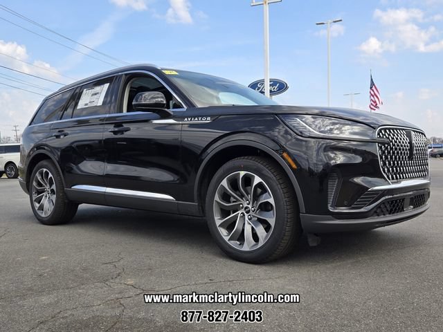 New 2026 Lincoln Aviator 2WD image 4