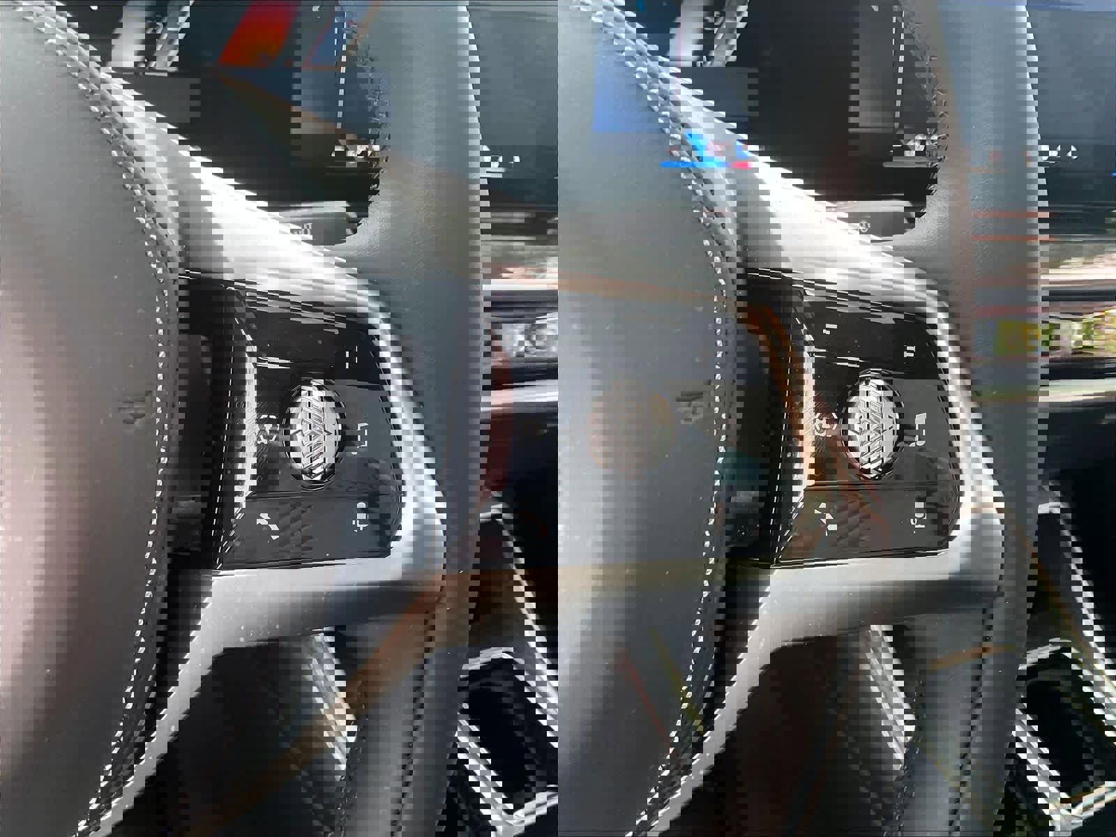 Certified 2024 BMW i7 xDrive60 image 20