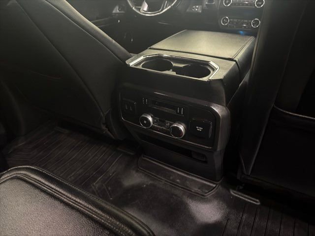 Used 2019 Ford Expedition Max Limited RWD image 13