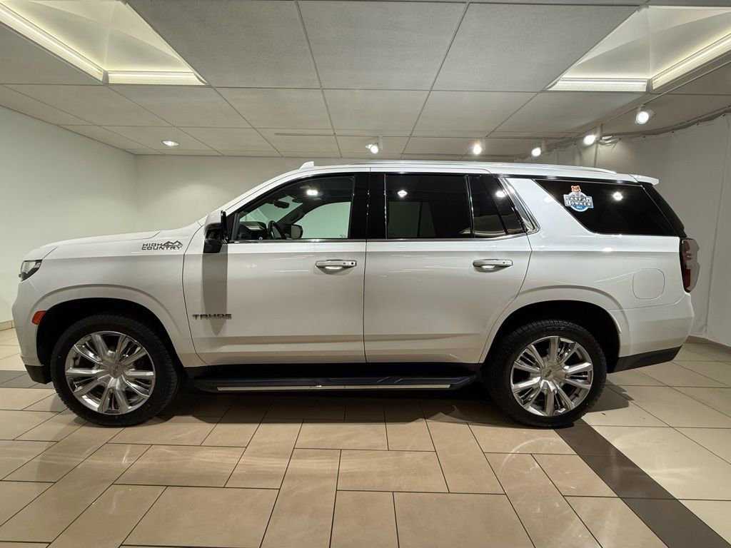Used 2022 Chevrolet Tahoe High Country image 2