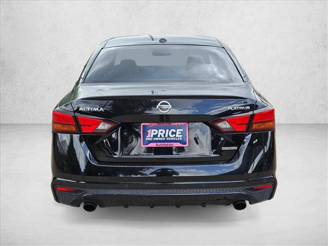 Used 2020 Nissan Altima 2.0 Platinum FWD image 7