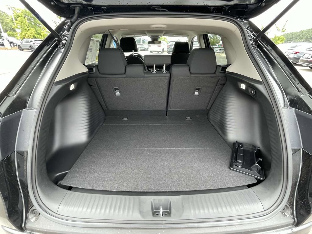 Used 2026 Honda HR-V LX image 11