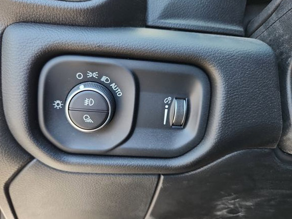 New 2025 RAM 2500 Big Horn image 31