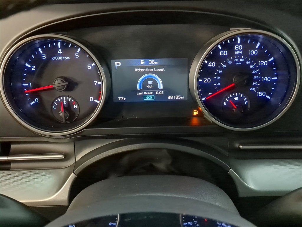 Used 2024 Kia Carnival LX image 33