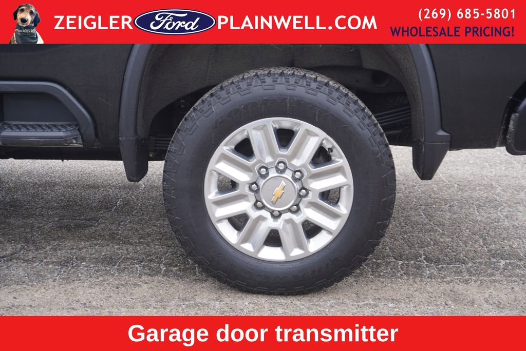 Used 2024 Chevrolet Silverado 2500 High Country image 13