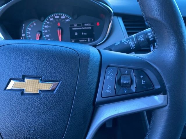 Used 2020 Chevrolet Trax LT w/ LT Convenience Package image 19
