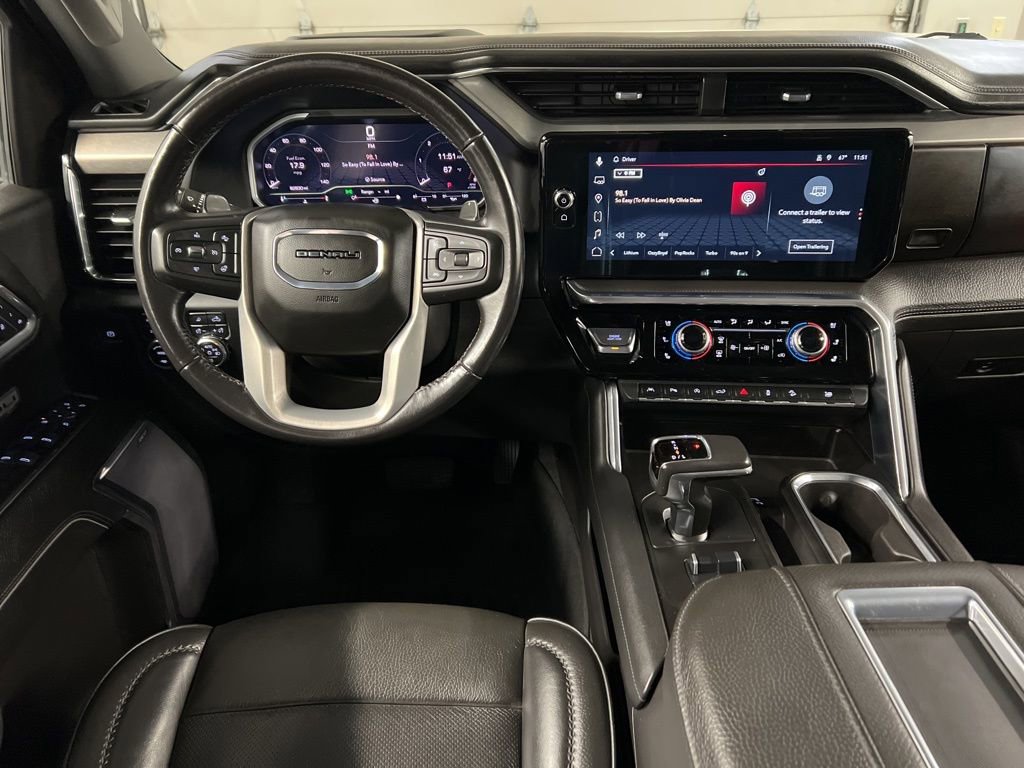 Used 2022 GMC Sierra 1500 Denali w/ Technology Package image 8