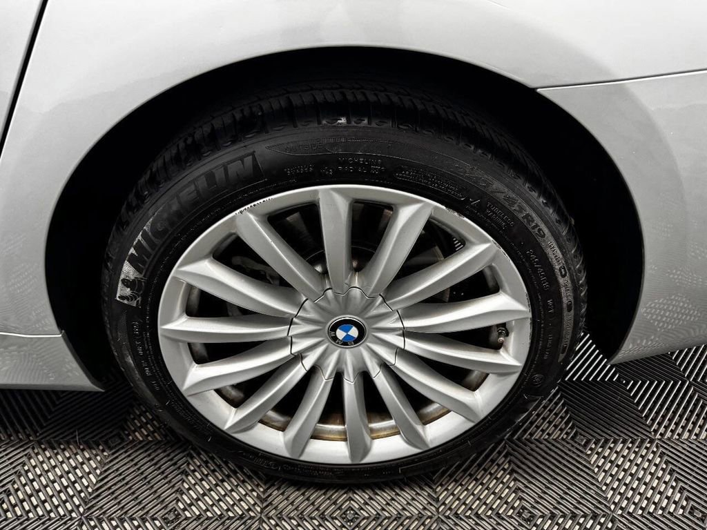 Used 2020 BMW 740i RWD image 20