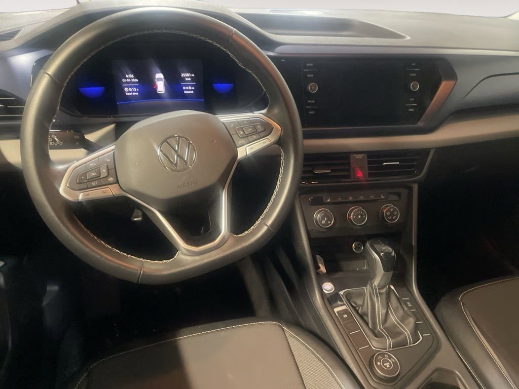 Used 2022 Volkswagen Taos SE image 13