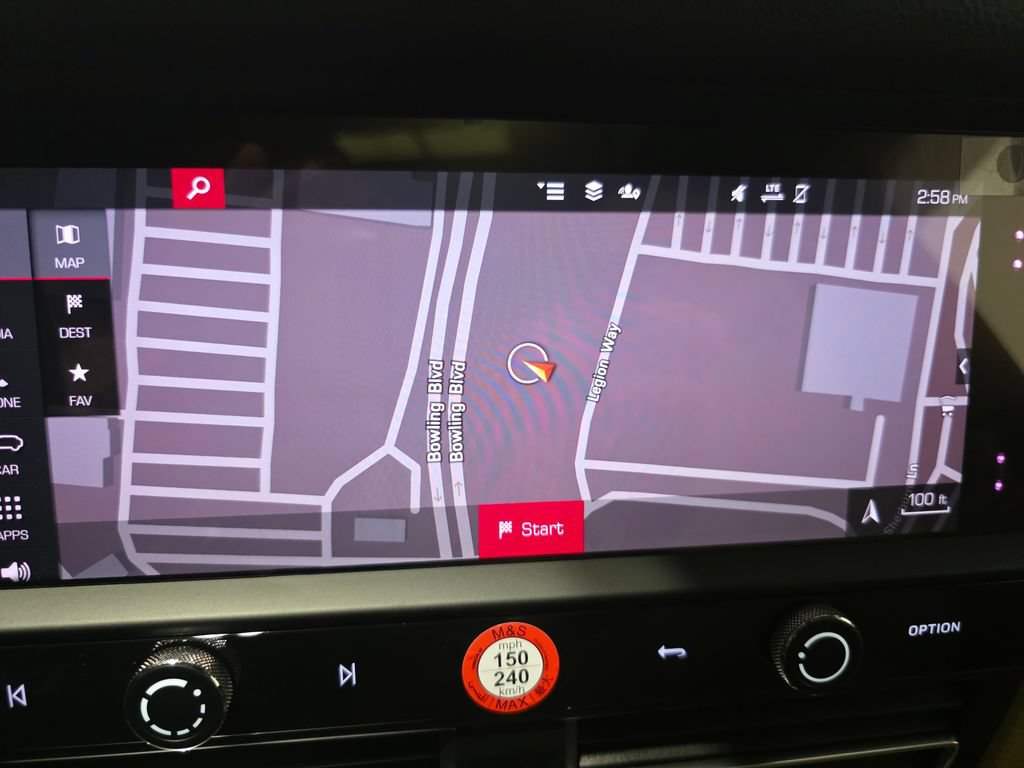 New 2026 Porsche Macan AWD/4WD image 30