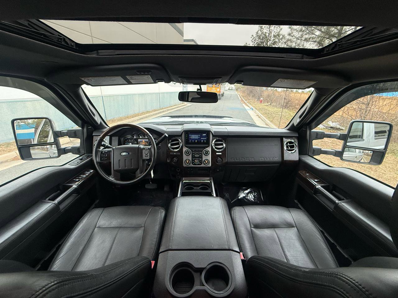 Used 2015 Ford F250 Platinum image 31