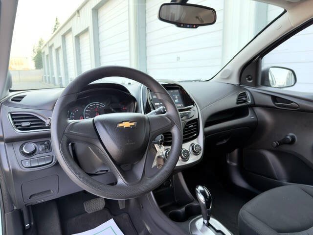 Used 2017 Chevrolet Spark LS FWD image 15