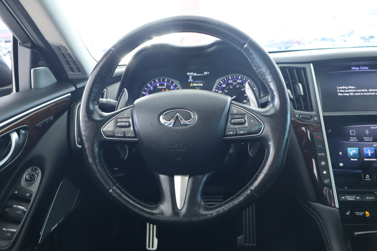 Used 2017 INFINITI Q50 Red Sport 400 image 18