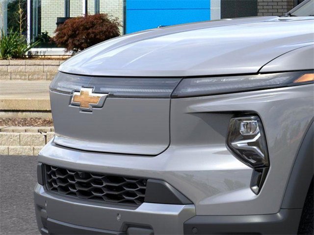 New 2026 Chevrolet Silverado EV LT w/ Plus Package image 13