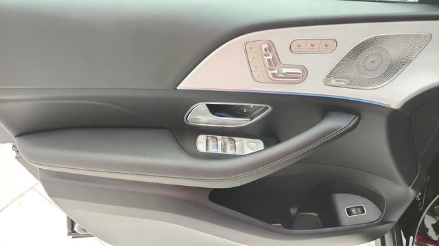 Used 2025 Mercedes-Benz GLE 350 4MATIC image 26