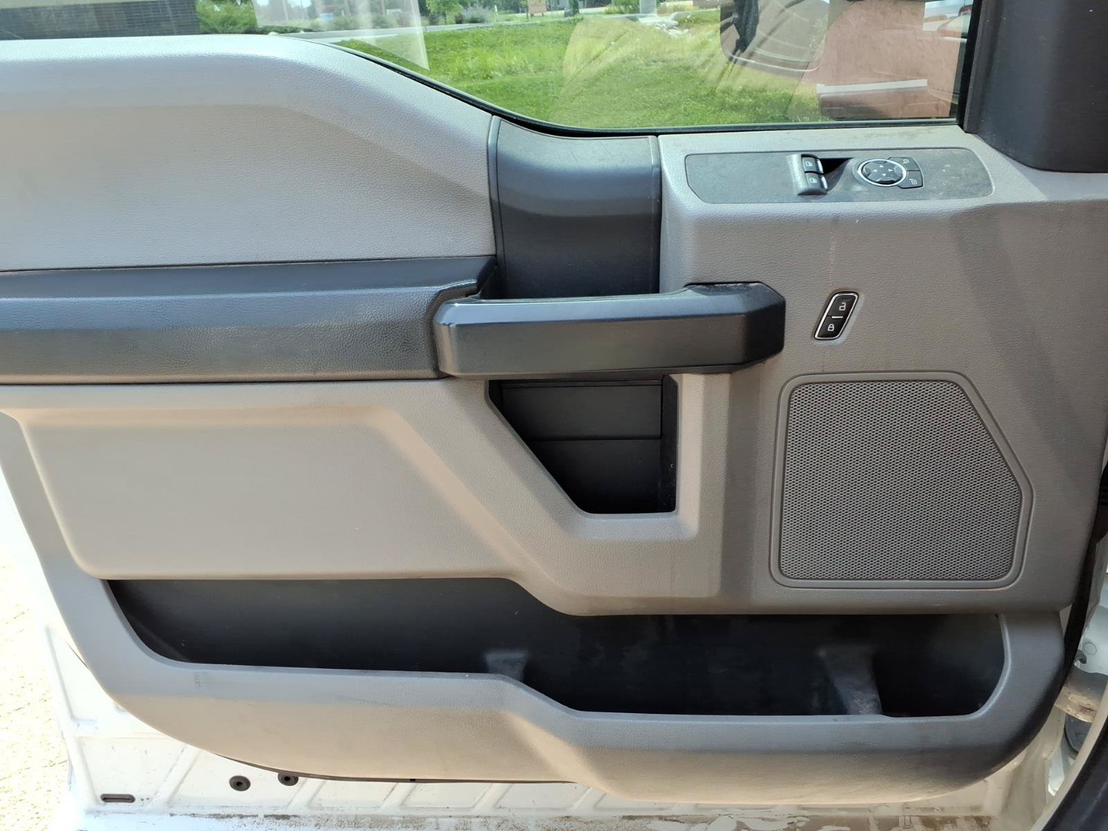 Used 2019 Ford F550 2WD Regular Cab Super Duty image 21