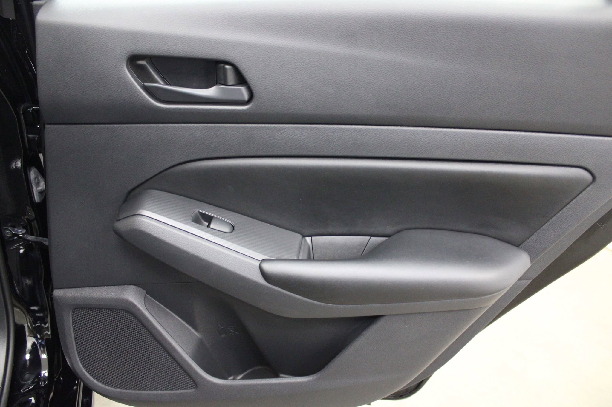 Used 2024 Nissan Altima 2.5 S FWD image 22