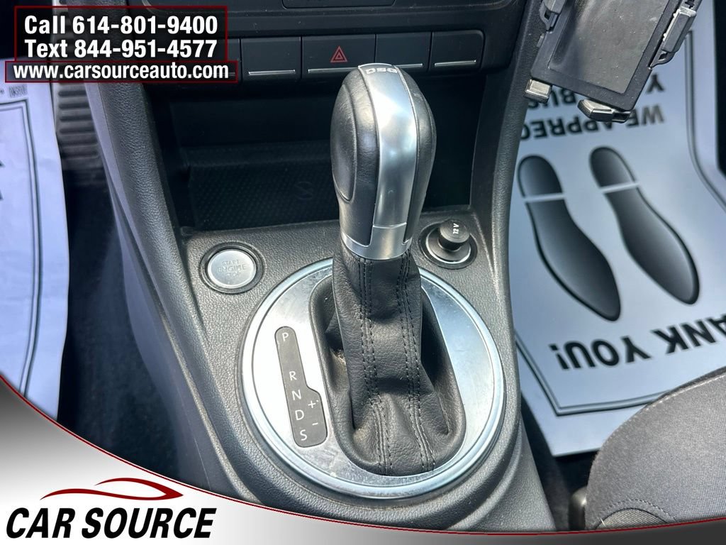 Used 2015 Volkswagen Beetle R-Line FWD image 14