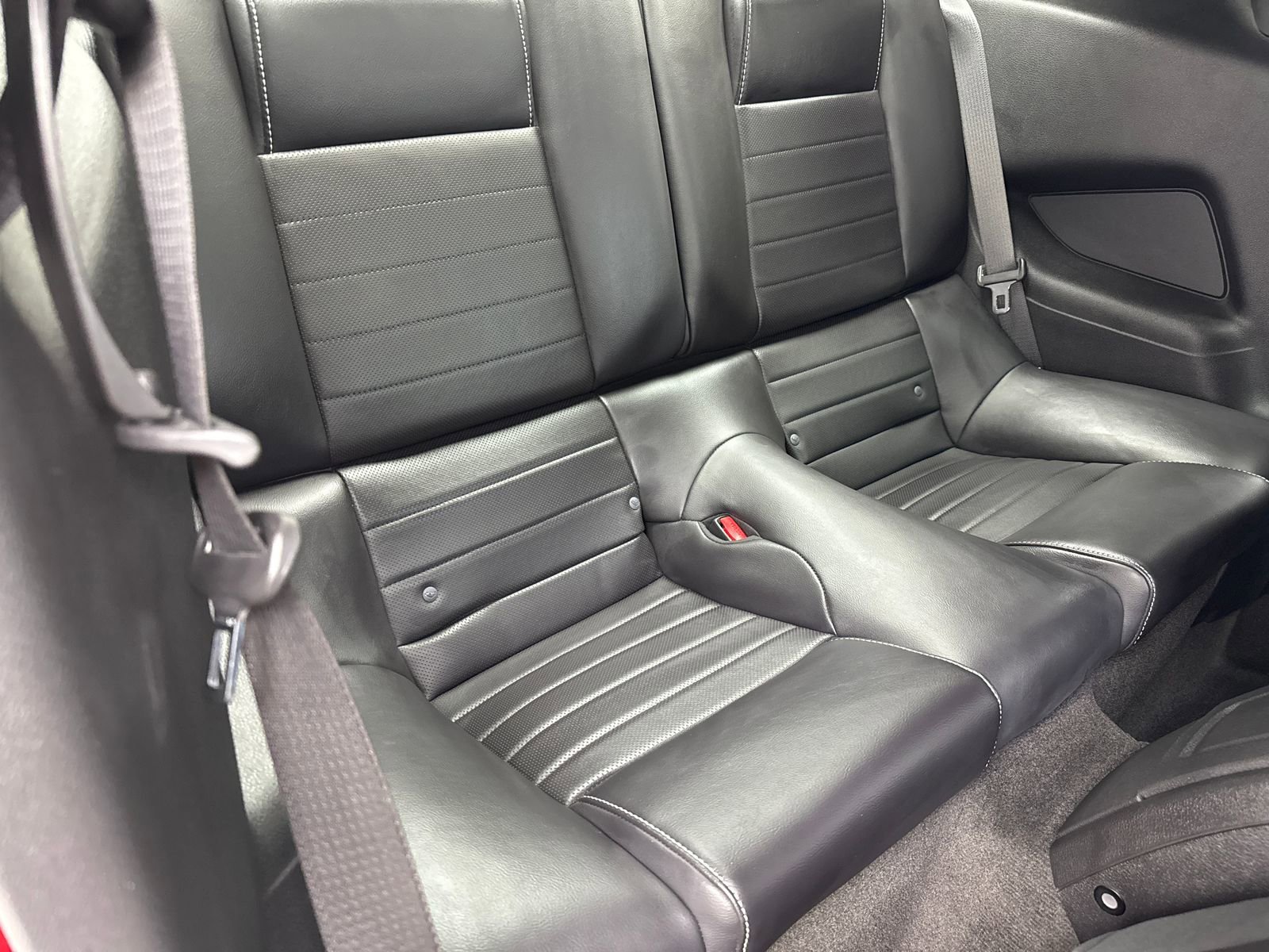 Used 2013 Ford Mustang GT Premium w/ Comfort Pkg image 44