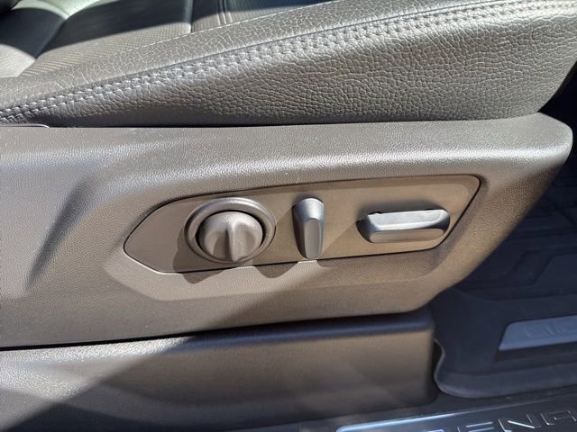 Used 2023 GMC Sierra 2500 Denali w/ Denali Black Diamond Edition image 58