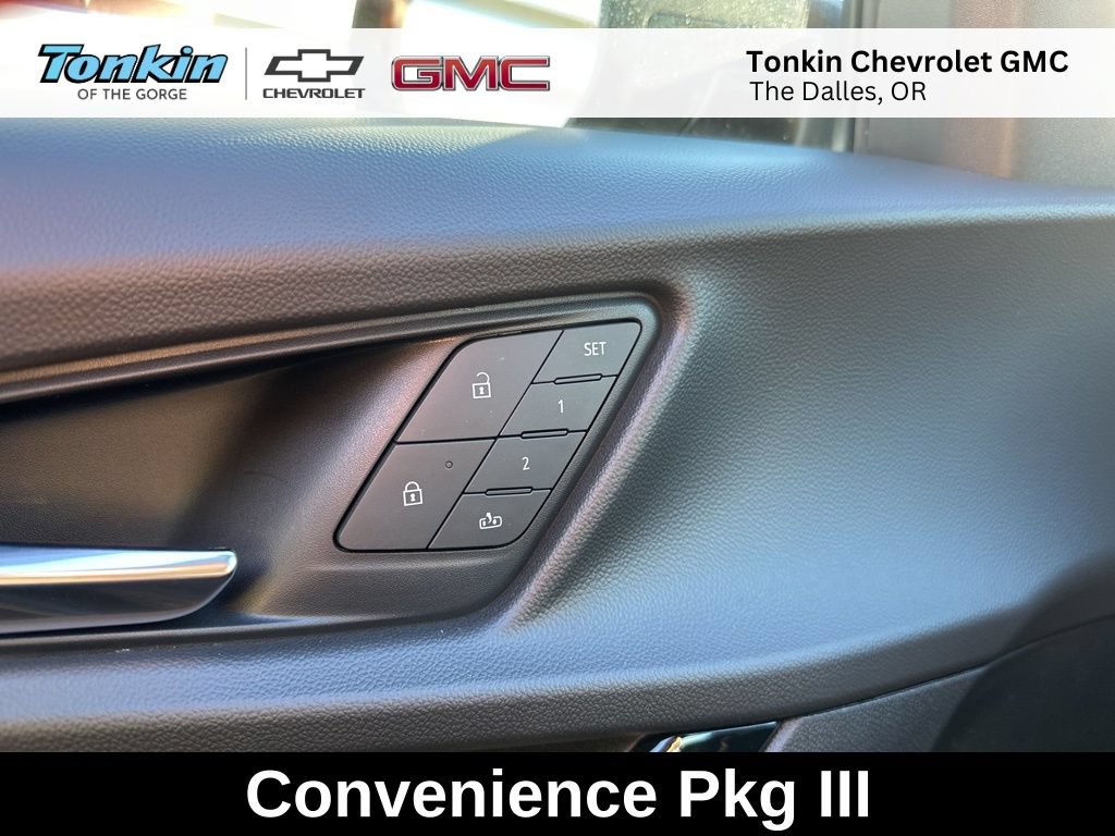 New 2026 Chevrolet Equinox RS w/ Convenience Package III AWD/4WD image 13