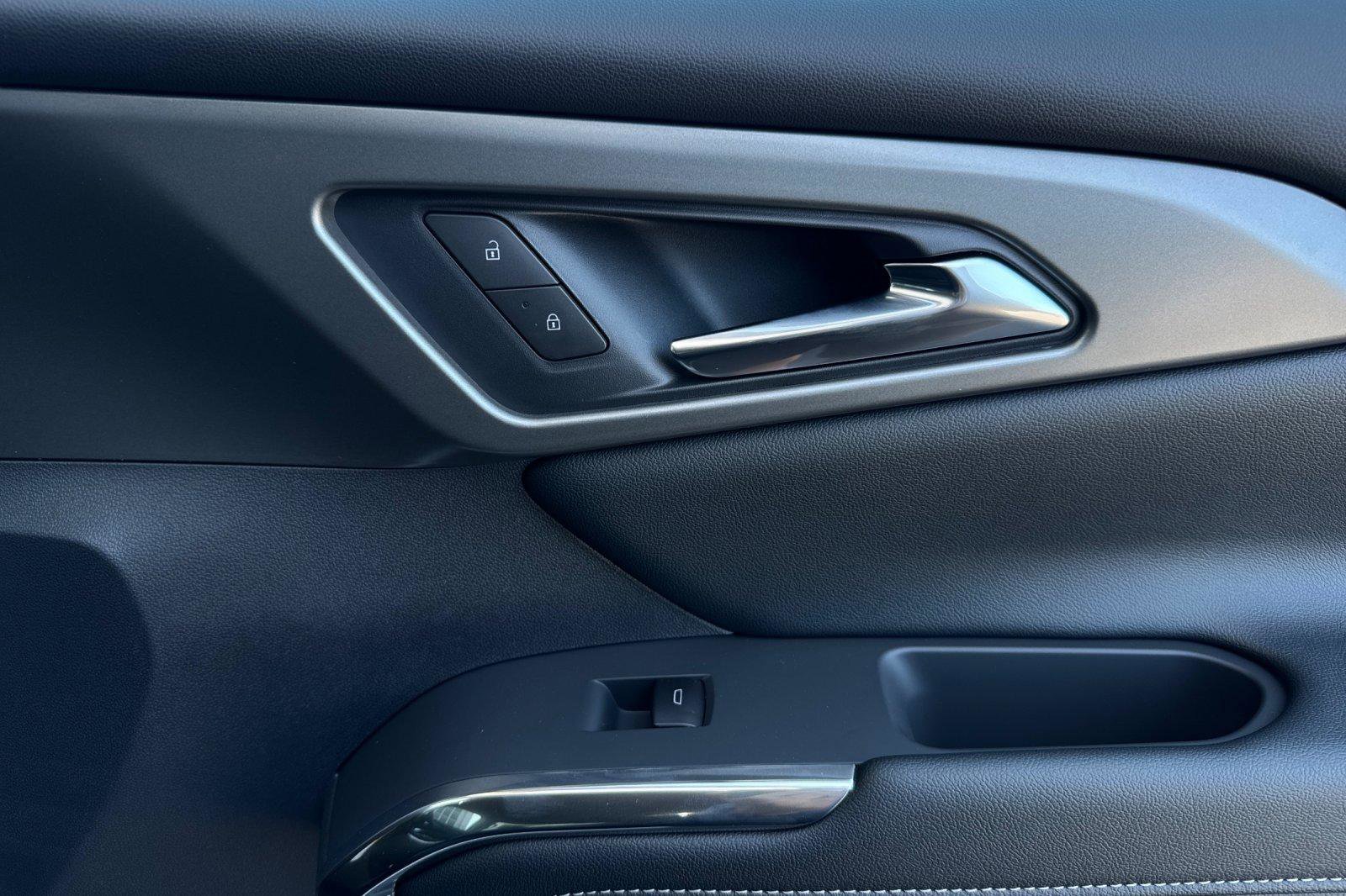 New 2026 Chevrolet Traverse LT image 24