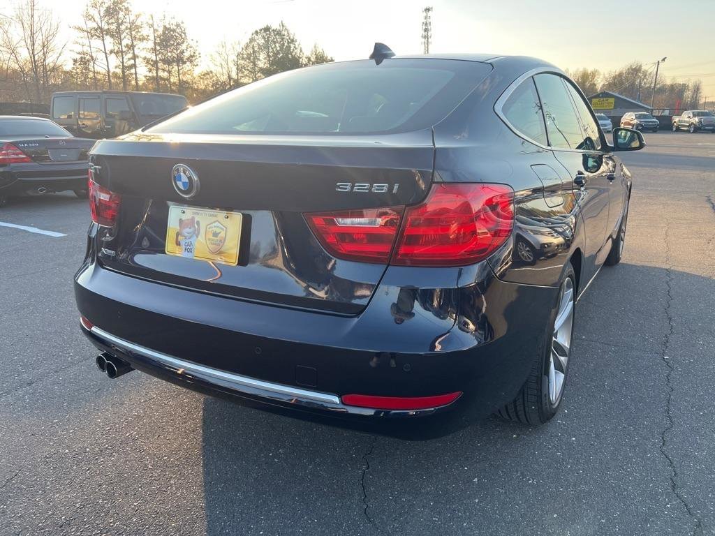 Used 2016 BMW 328i Gran Turismo xDrive image 4
