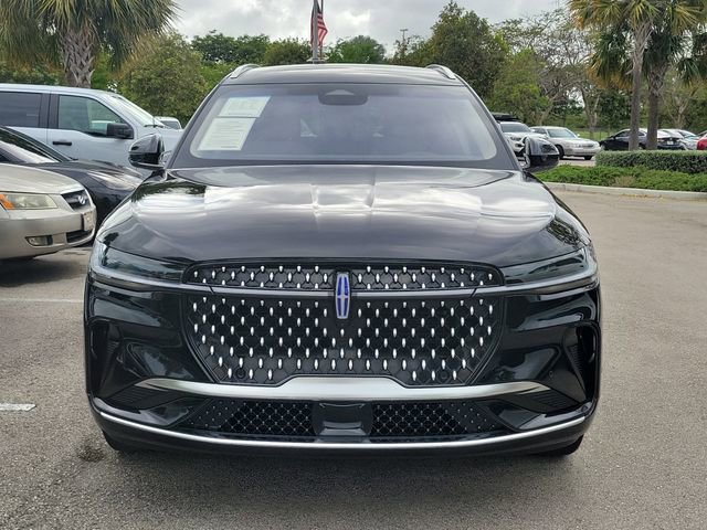 Used 2024 Lincoln Nautilus Reserve image 2