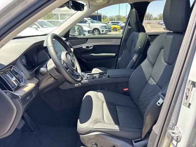 New 2025 Volvo XC90 B6 Plus w/ Protection Package Premier image 9