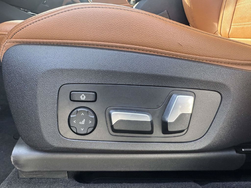 Used 2020 BMW X3 xDrive30i w/ Premium Package AWD/4WD image 18