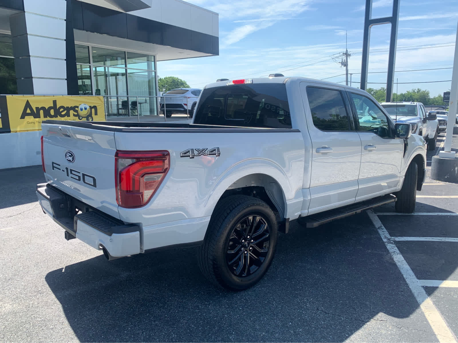 Used 2024 Ford F150 Lariat AWD/4WD image 6