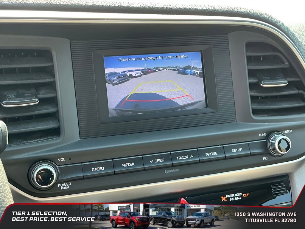Used 2020 Hyundai Elantra SE FWD image 32