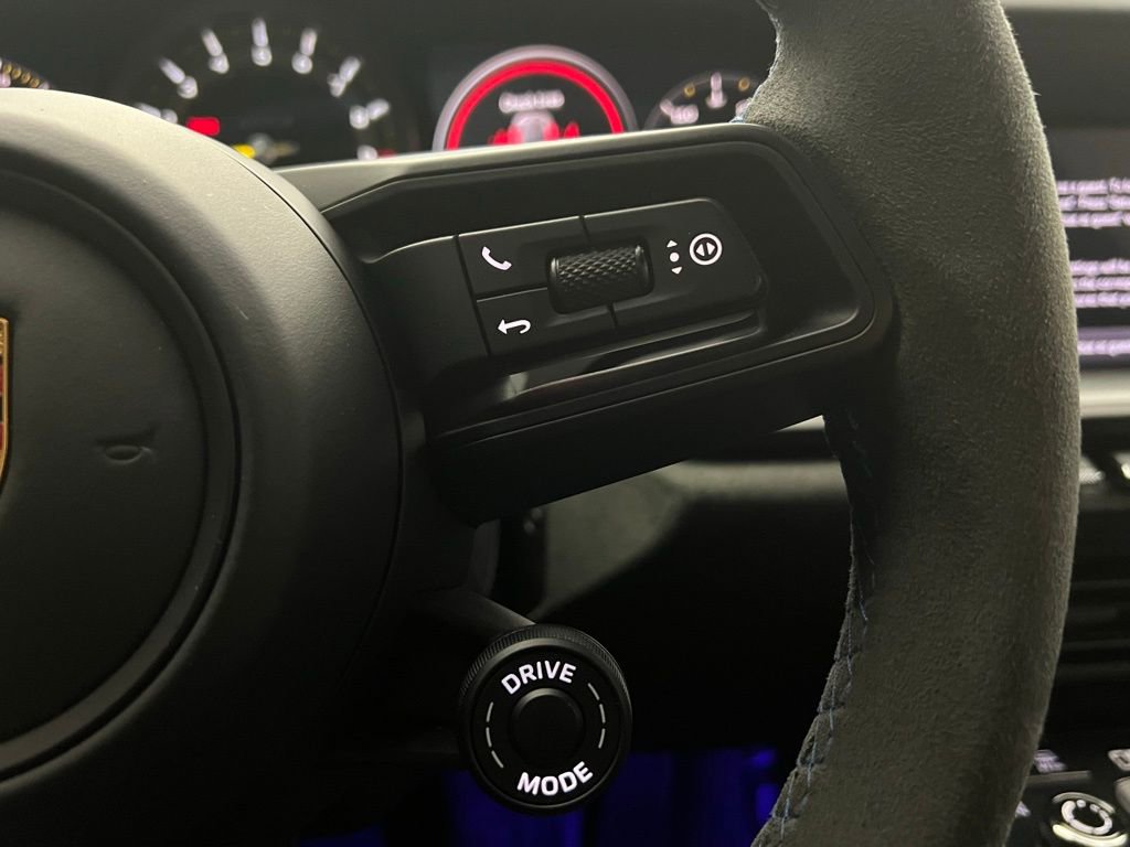 Used 2022 Porsche 911 GT3 image 9