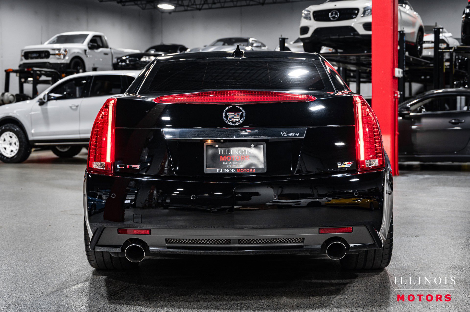 Used 2014 Cadillac CTS V w/ Wood Trim Package image 4