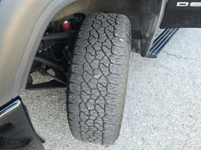 Used 2023 GMC Sierra 2500 Denali w/ Denali Ultimate Package image 34
