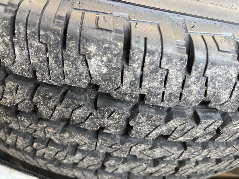 Used 2004 Ford E-350 and Econoline 350 XL image 14