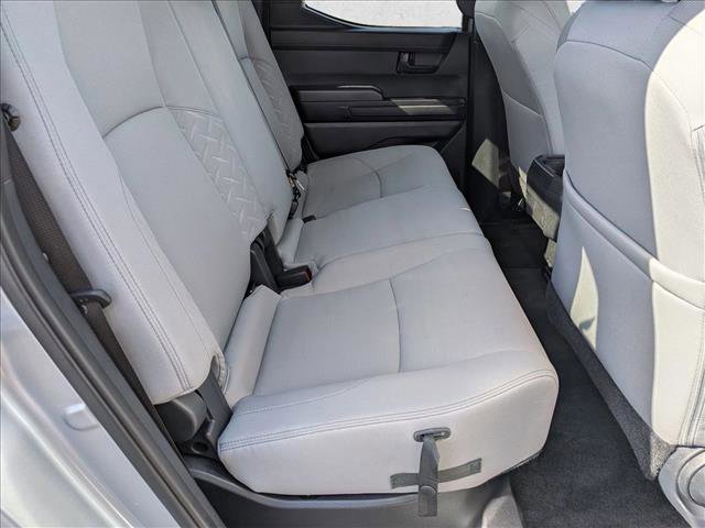 Used 2025 Toyota Tacoma SR5 AWD/4WD image 25