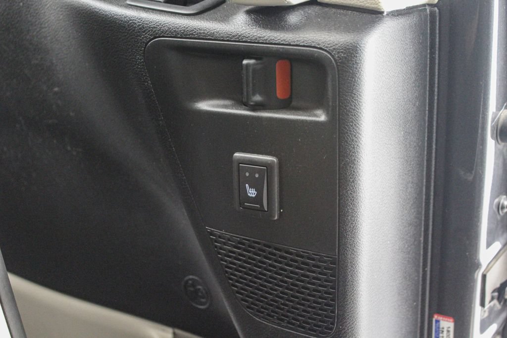 Used 2022 Chrysler Pacifica Limited FWD image 25