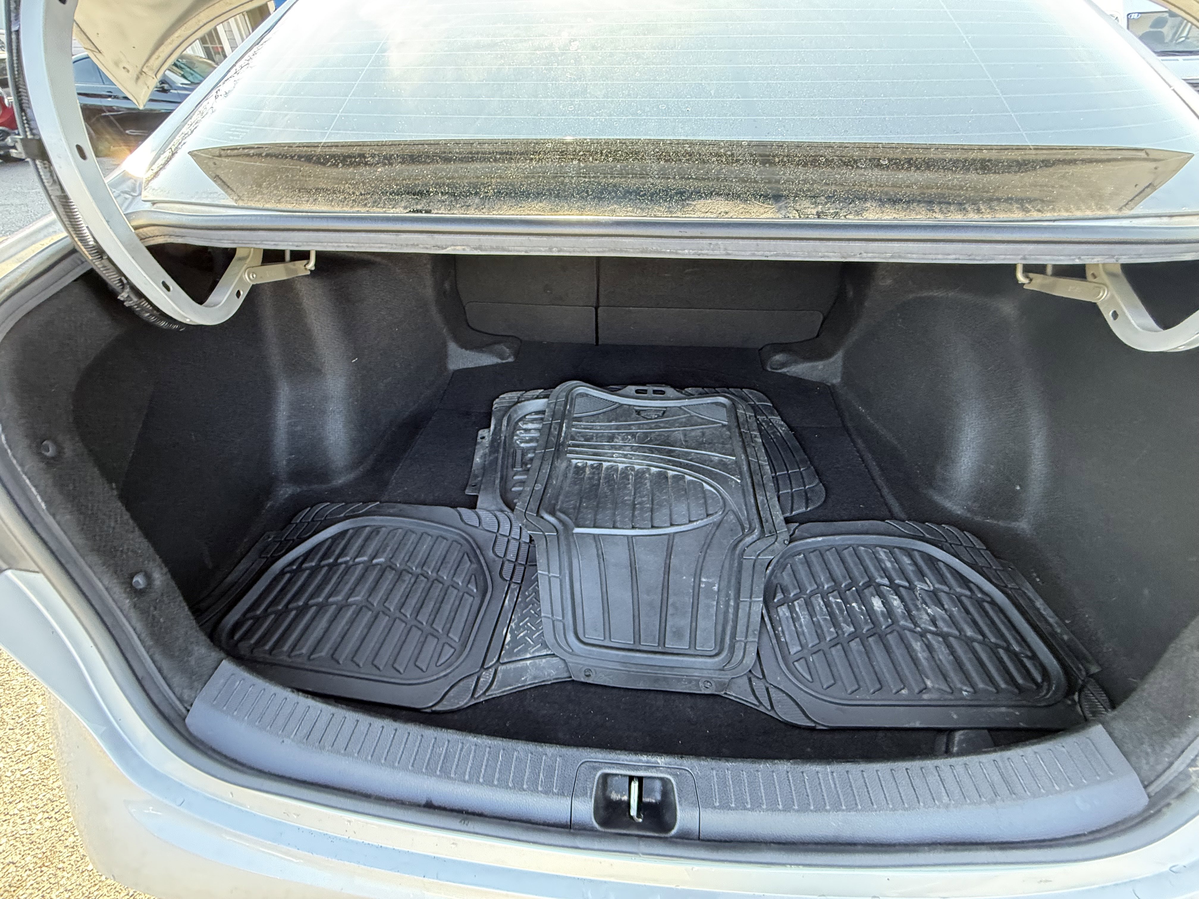 Used 2022 Toyota Corolla LE FWD image 23