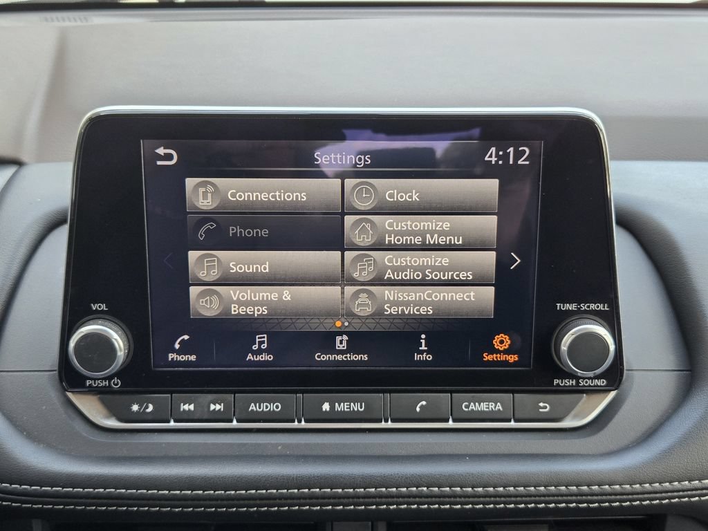 Used 2023 Nissan Rogue SV AWD/4WD image 13