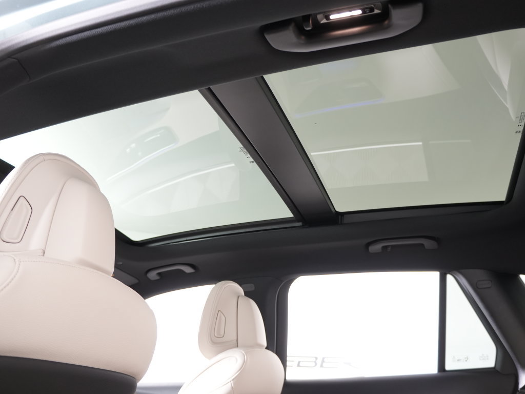 Certified 2026 Mercedes-Benz GLC 300 4MATIC image 14