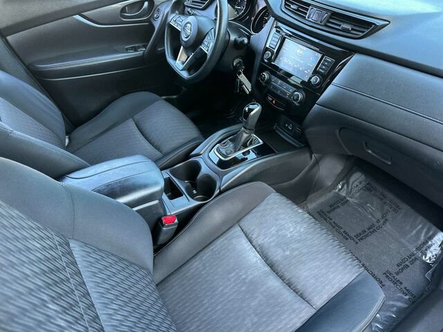 Used 2019 Nissan Rogue S FWD image 19
