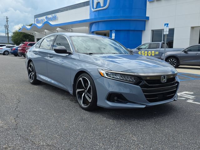Used 2022 Honda Accord Sport image 2