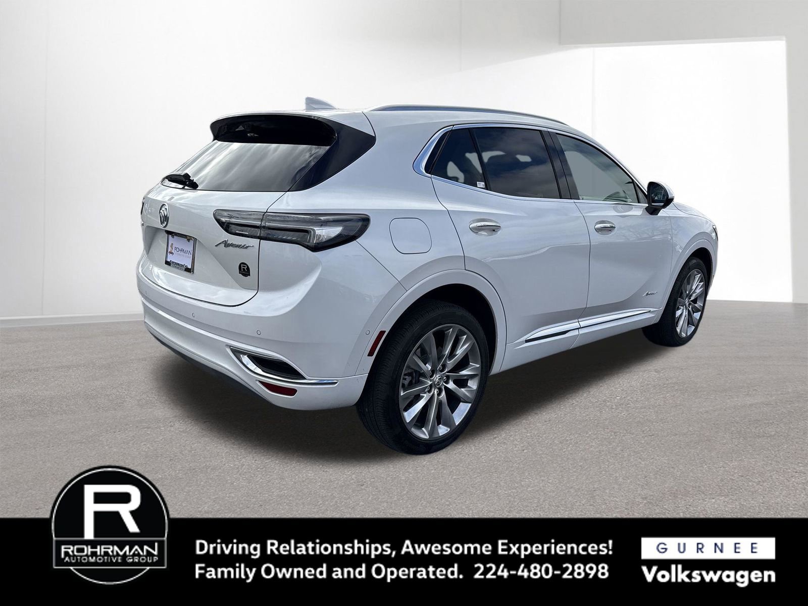 Used 2023 Buick Envision Avenir image 8