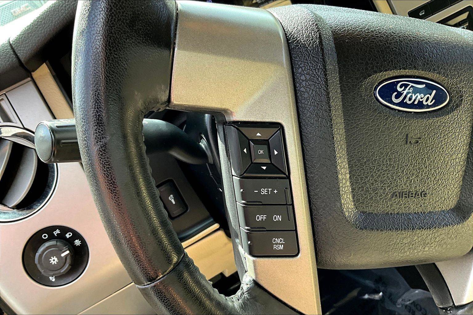 Used 2017 Ford Expedition Limited w/ Equipment Group 301A image 11